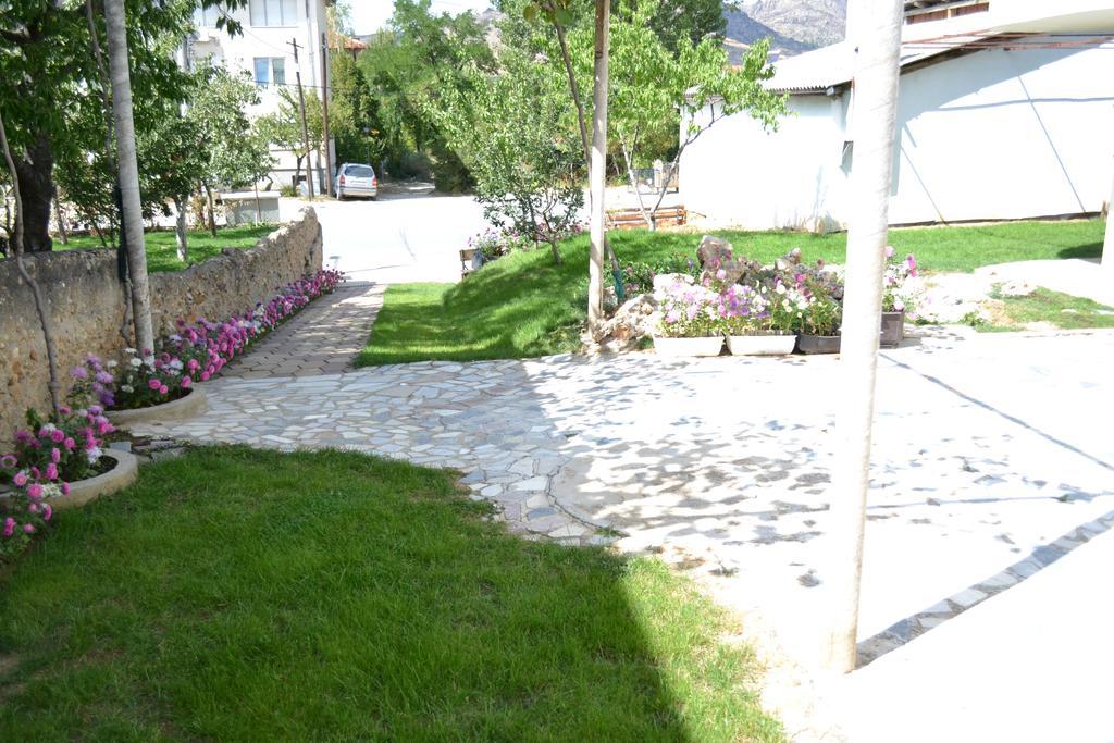 Honey Home By Kostoski Inn Prilep Eksteriør billede