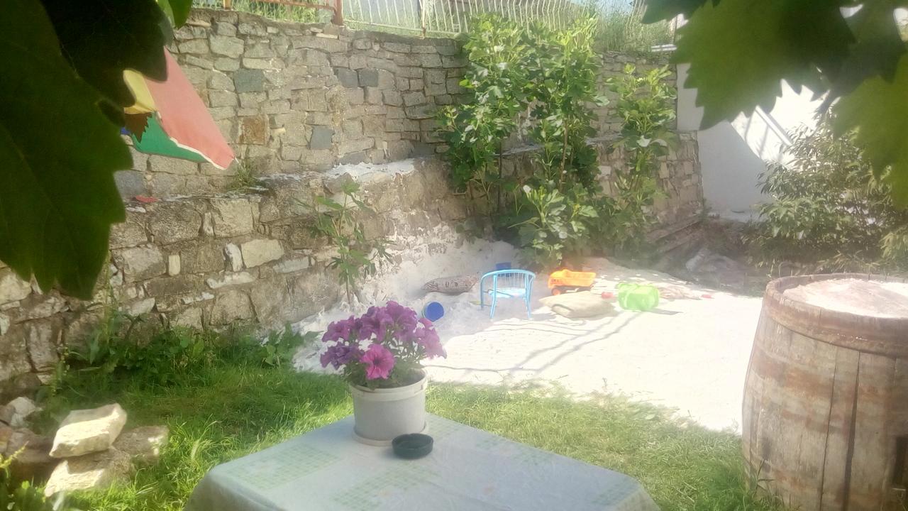Honey Home By Kostoski Inn Prilep Eksteriør billede