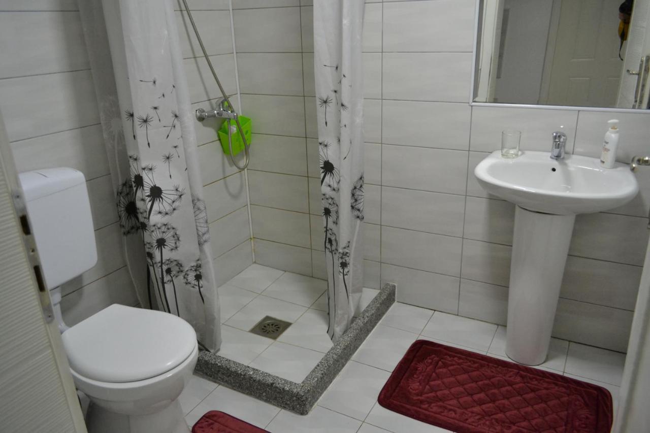Honey Home By Kostoski Inn Prilep Eksteriør billede